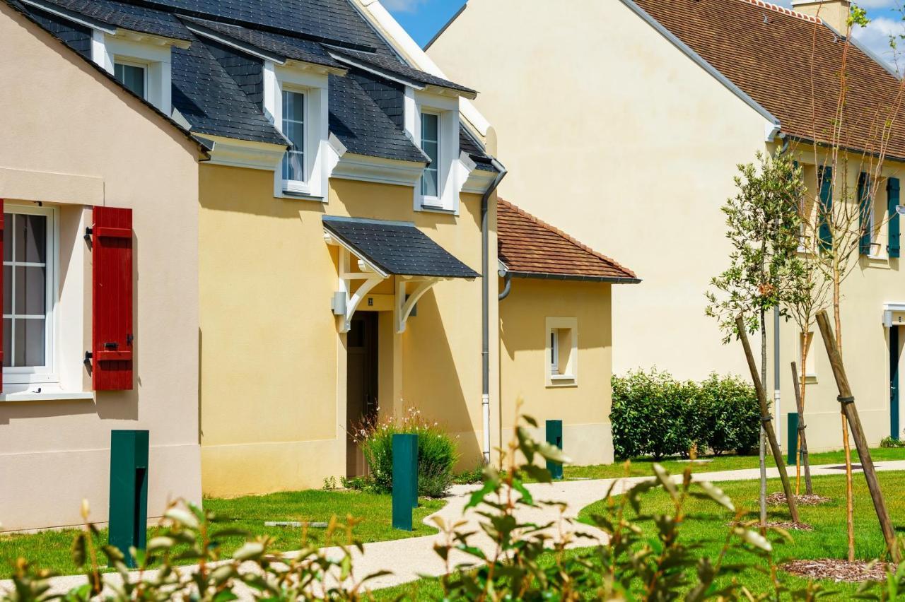 Staycity Aparthotels Near Disneyland Paris Bailly-Romainvilliers Exteriör bild