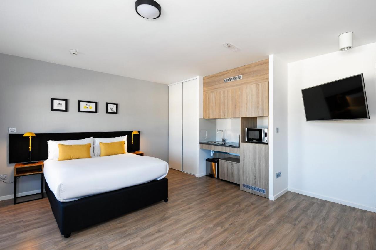 Staycity Aparthotels Near Disneyland Paris Bailly-Romainvilliers Exteriör bild
