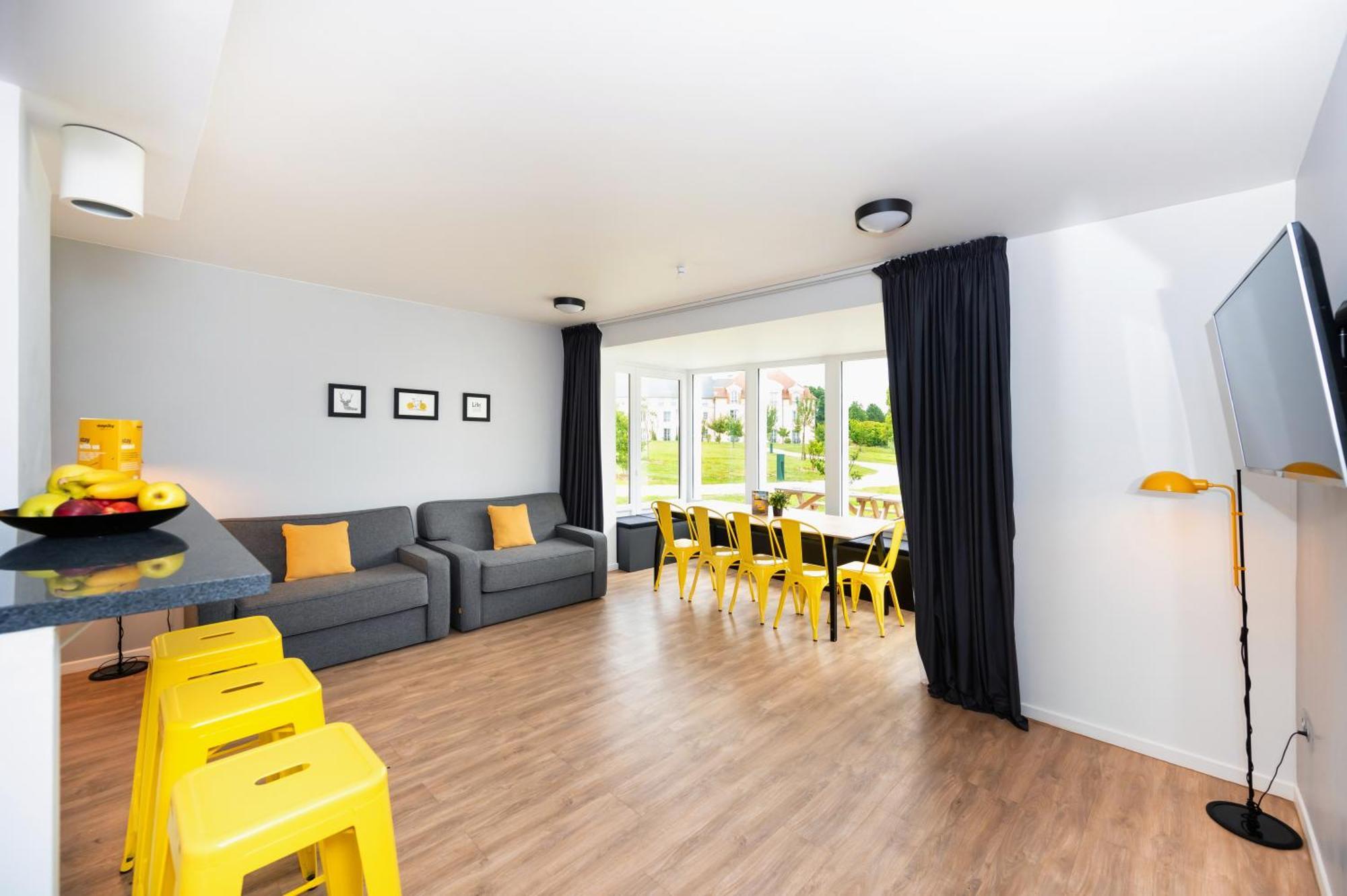 Staycity Aparthotels Near Disneyland Paris Bailly-Romainvilliers Rum bild
