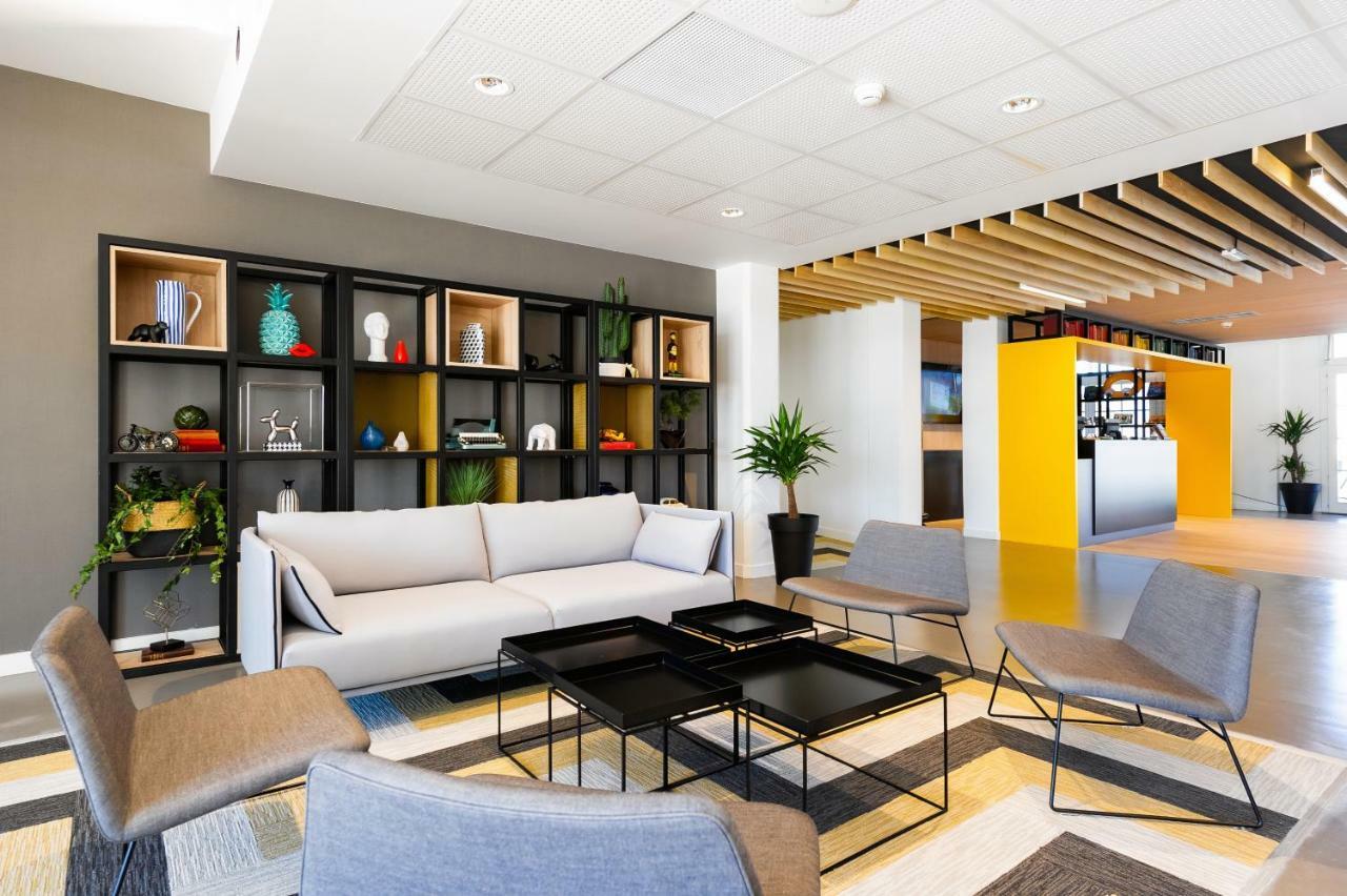 Staycity Aparthotels Near Disneyland Paris Bailly-Romainvilliers Exteriör bild