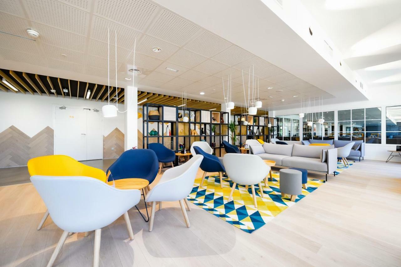 Staycity Aparthotels Near Disneyland Paris Bailly-Romainvilliers Exteriör bild