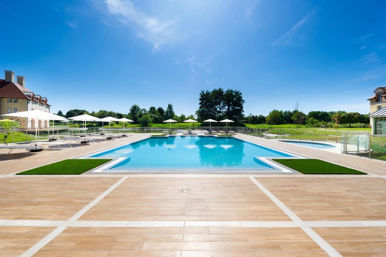 Staycity Aparthotels Near Disneyland Paris Bailly-Romainvilliers Exteriör bild